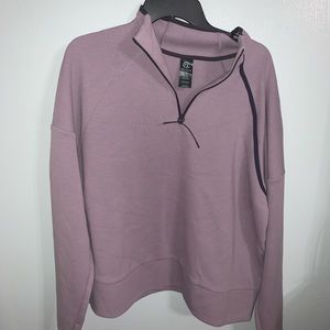 BRAND NEW CHAMPION SWEATSHIRT!